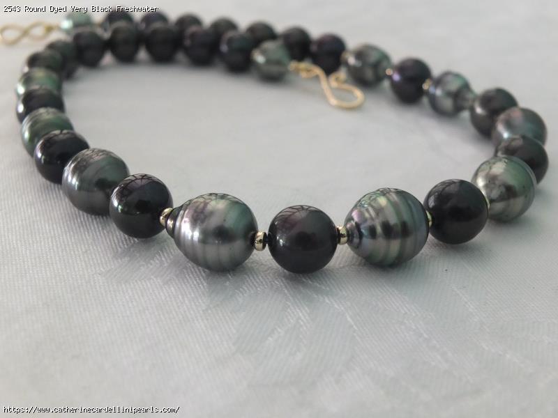 Round Dyed Very Black Freshwater Pearls With Dark Tahitians Necklace
